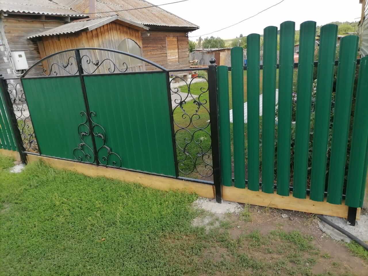 забор из штакетника Зеленый Мох фото7 в Ханты-Мансийске