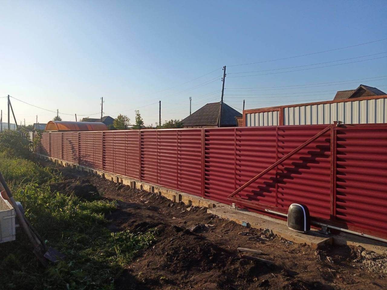 Забор-жалюзи 44м RAL3005/3005 Красное Вино двусторонний фото 3 в Ханты-Мансийске