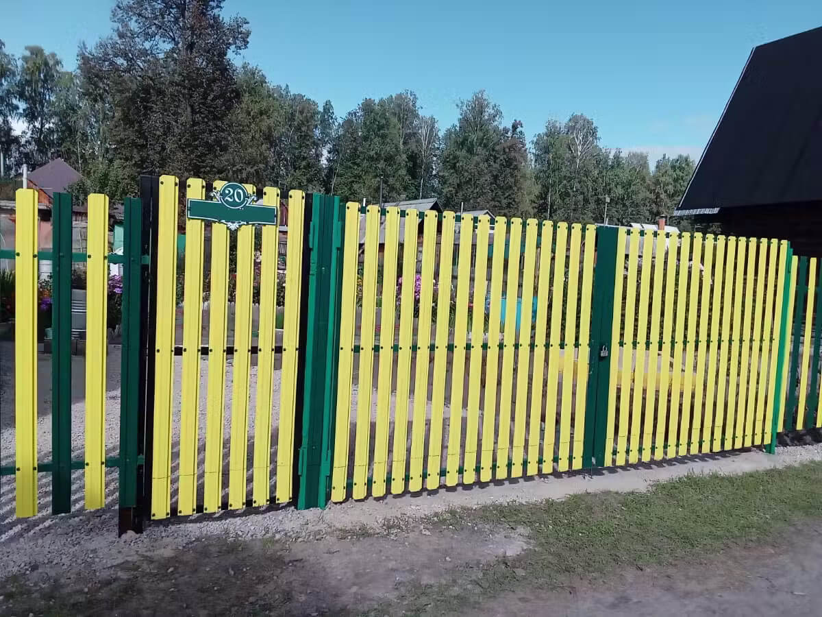 Забор из евроштакетника 13м RAL1018 Желтый в Ханты-Мансийске